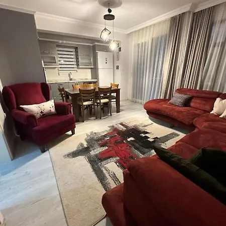 דירה Iron House פאטהיה